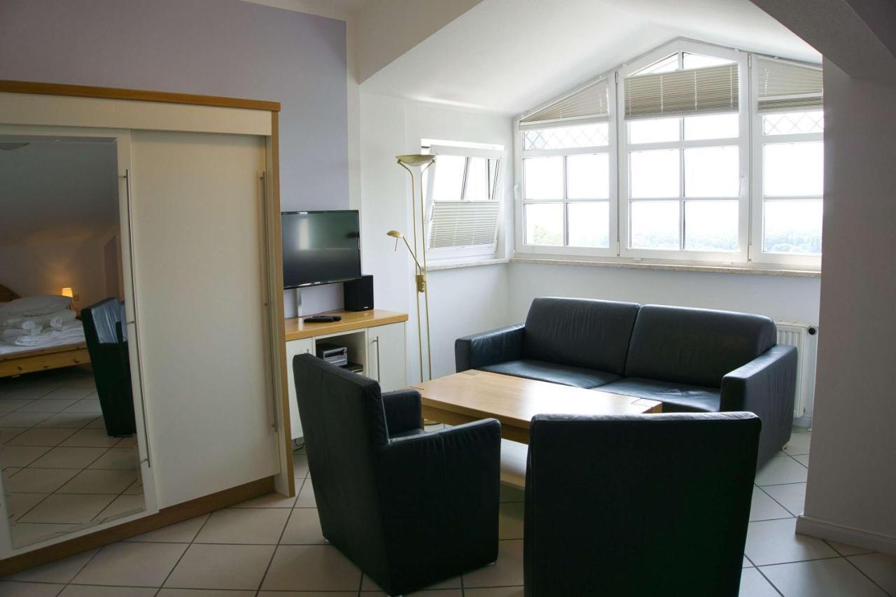 Fewo Mit Meerblick, Gratis Nutzung Vom Ahoi Erlebnisbad Und Sauna In Sellin - Haus Blick Zur See Fewo 11 괴렌 외부 사진